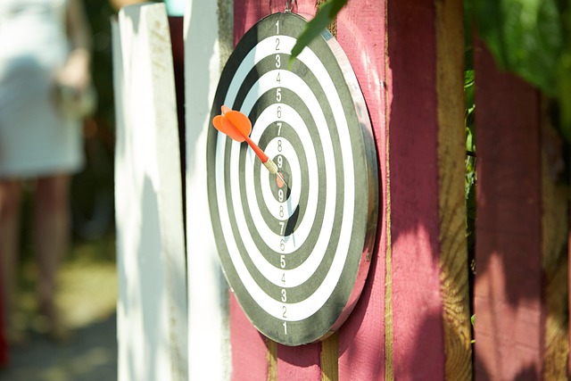 飛鏢投注入門｜PDC 世錦賽的盤口解析、局數大小與 180 分特殊投注